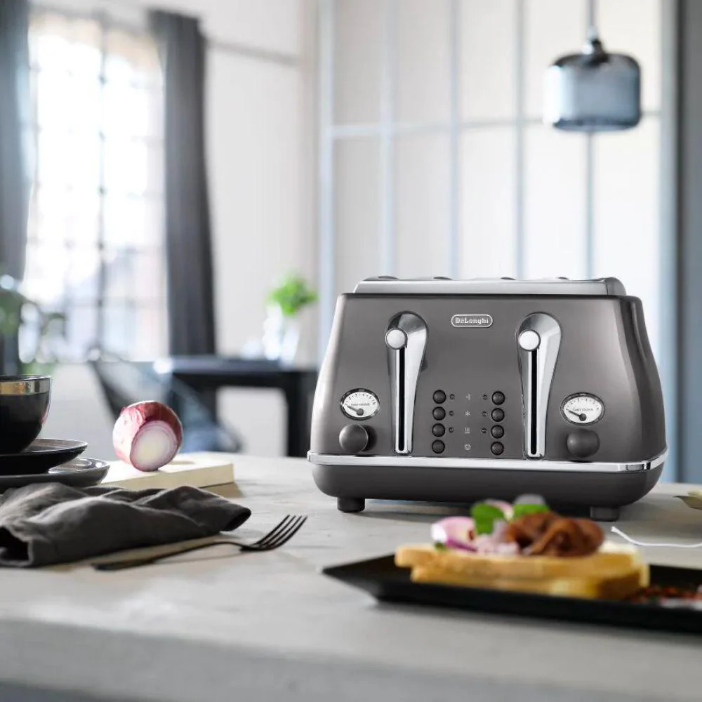 DeLonghi Icona Metallics 1800W 4 Slice Toaster - Grey | CTOT4003.GY - Image 4