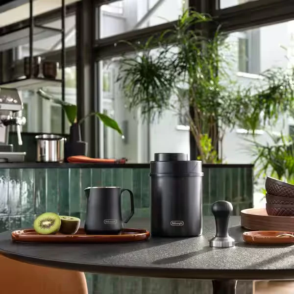 DeLonghi Vacuum Coffee Canister - Black | DLSC071 - Image 2