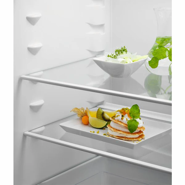 Electrolux 257L Frost Free Built-In Fridge Freezer - White | LNT6NE18S1 - Image 5