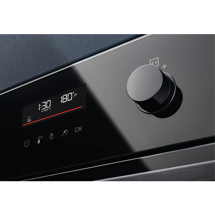 Electrolux 600 SteamBake 72L Built-In Multifunction Electric Single Oven - Black | EOD6C46K2 - Image 4