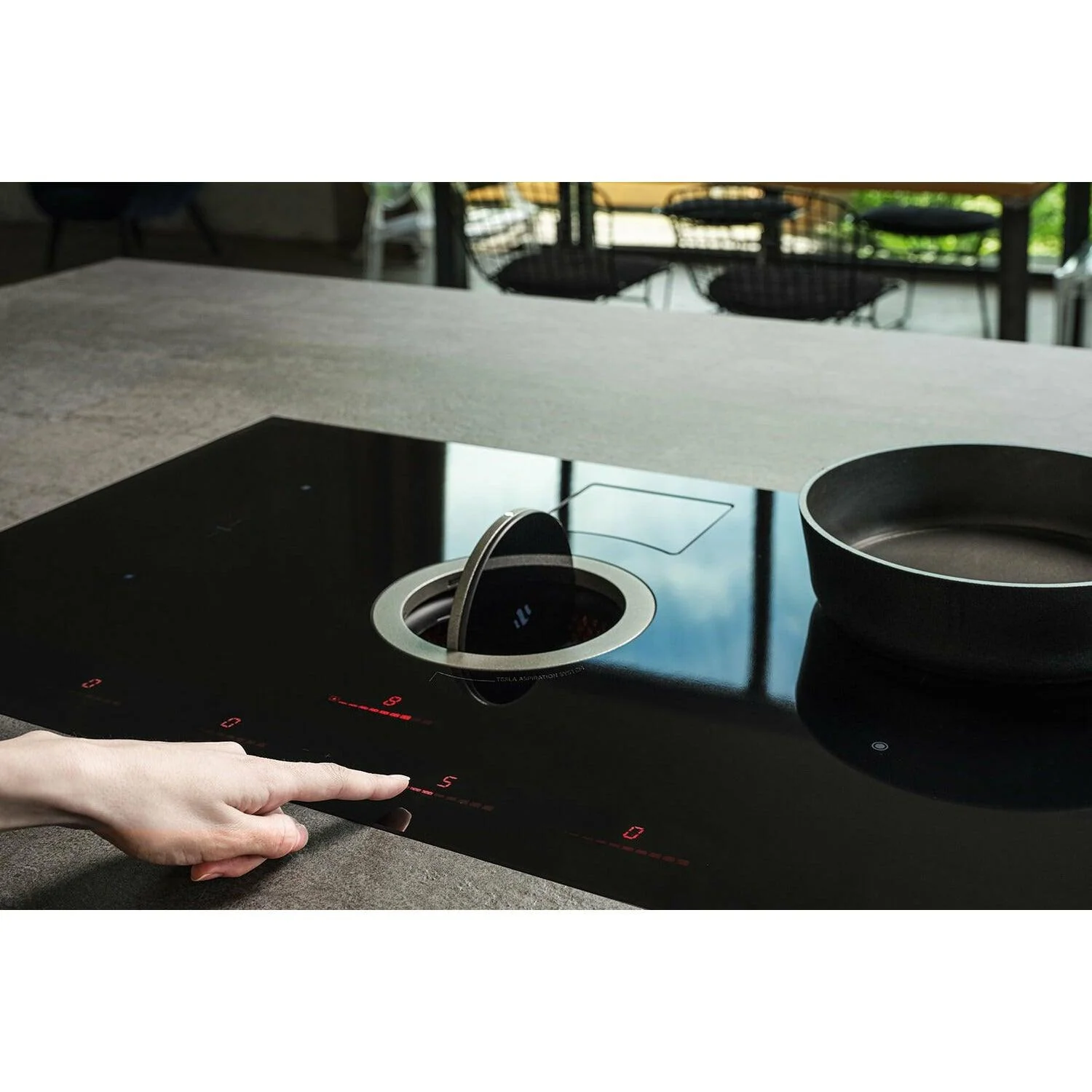 Elica NikolaTesla Switch 85CM 4 Zone Induction Hob - Black | NIKOSWITCHRECYCLEBL - Image 6