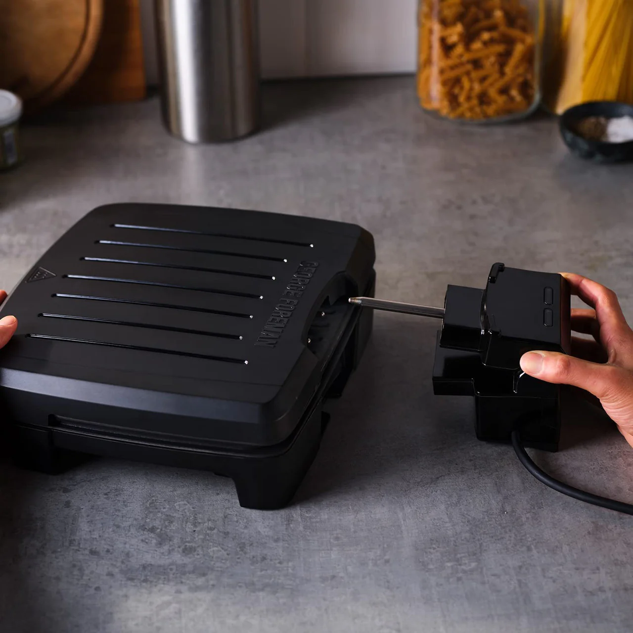 George Foreman Medium Immersa Grill - Black | 28310 - Image 3