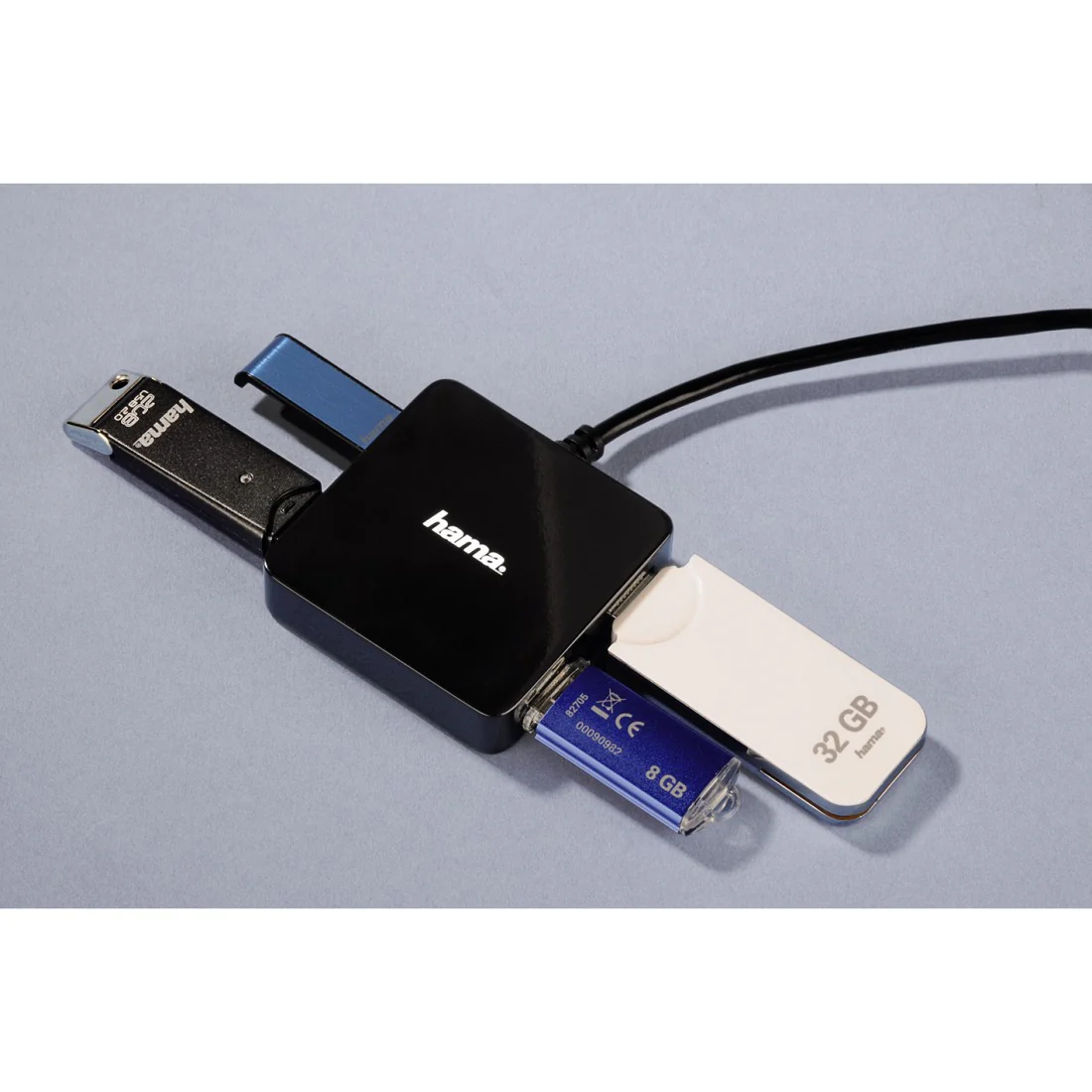 Hama 0.3M Buspowered 4 Ports USB 2.0 Hub - Black | 121318 - Image 3