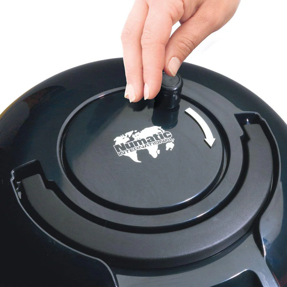 Henry Bagged Cylinder Vacuum Cleaner - Red | HVR200 - Image 8
