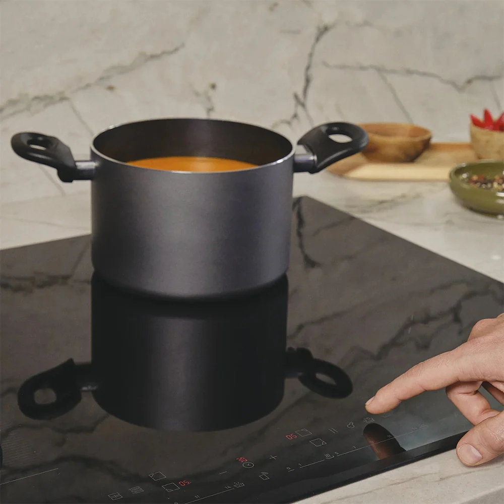 Hoover Collection 5 80CM 4 Zone Induction Hob - Black | HIF84DCS - Image 5