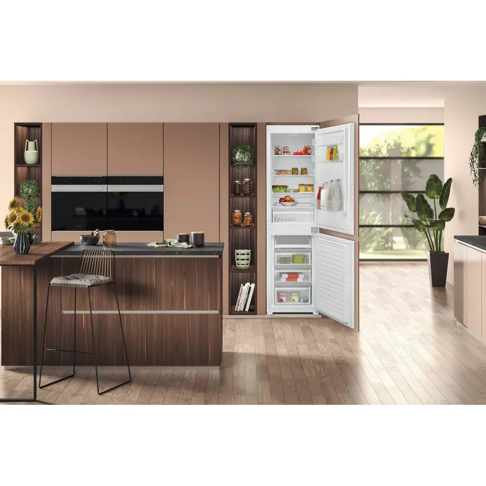 Hotpoint 192L Low Frost Integrated Fridge Freezer - White | HMCB 50502 UK - Image 4