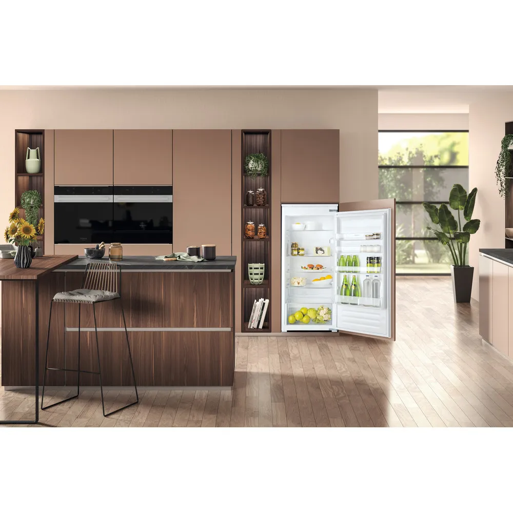 Hotpoint 209L Integrated Tall Fridge - White | HS 12 A1 D.UK 2 - Image 3