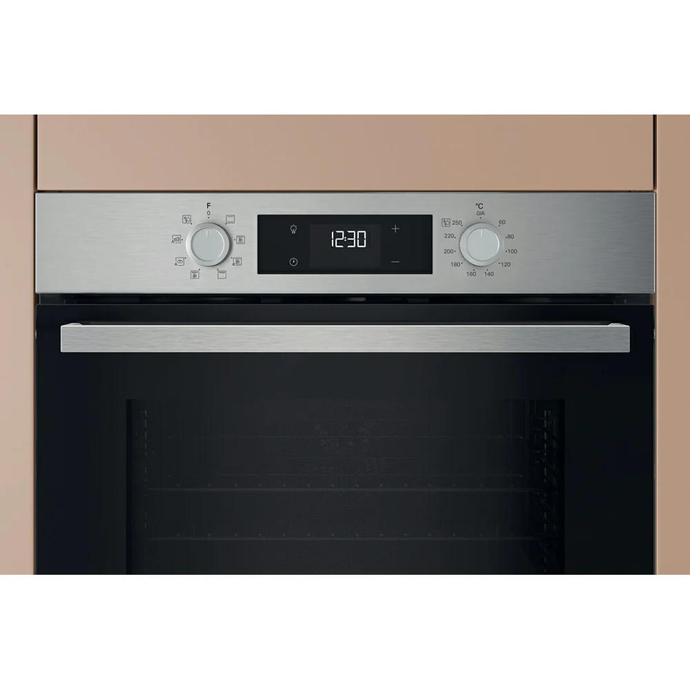 Hotpoint 71L Built-In Multifunction Electric Single Oven - Black | HO3K55HXUK - Image 3