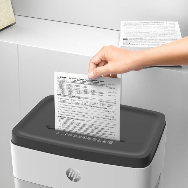HP OneShred 18 Cross Cut 25L Shredder - White | HP2805 - Image 7