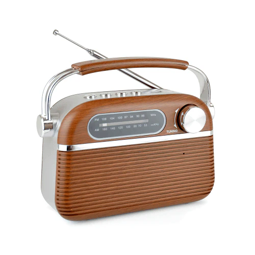 Lloytron FM/AM Rechargeable Portable Vintage Radio - Wood Effect | PP6403 - Image 2