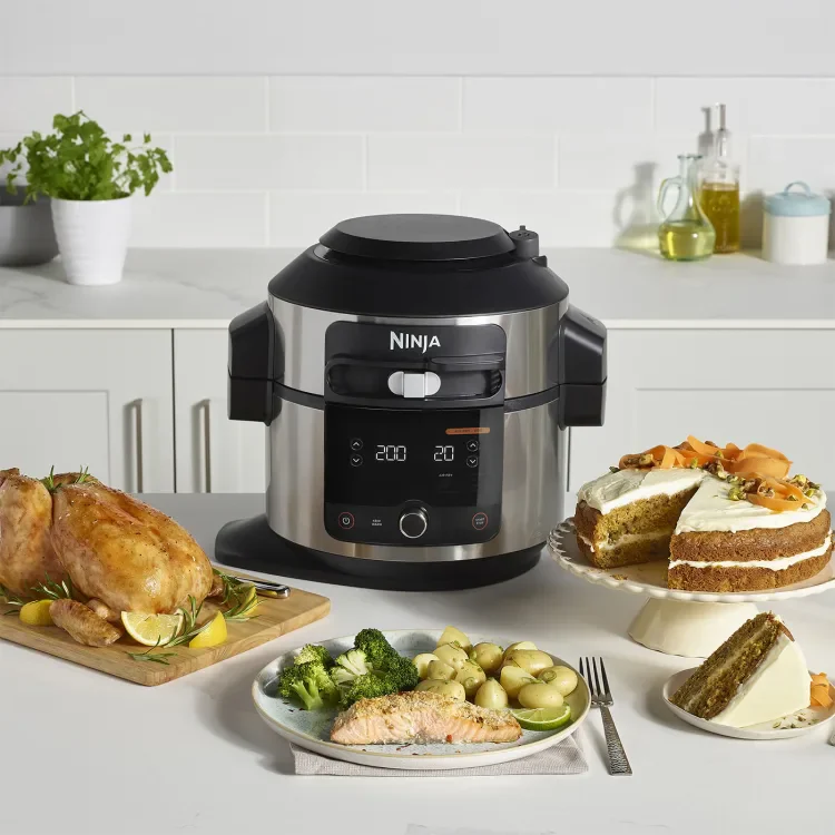 Ninja Foodi 6L 11-in-1 SmartLid Multi-Cooker - Black & Silver | OL550UK - Image 5