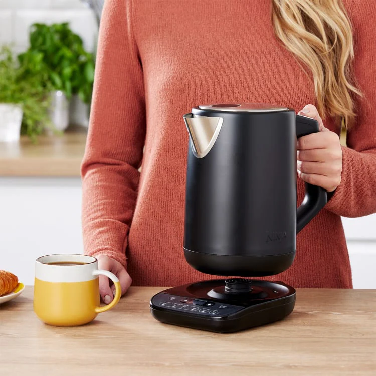 Ninja Perfect Temperature 1.7L 3000W Electric Kettle - Black | KT200UK - Image 8