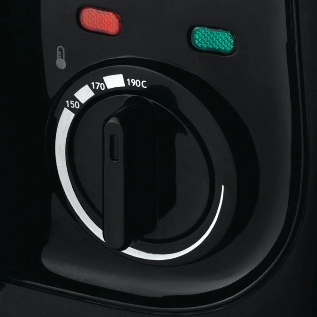 Russell Hobbs 1800W 1KG Maxi Deep Fryer - Black | 24570 - Image 7