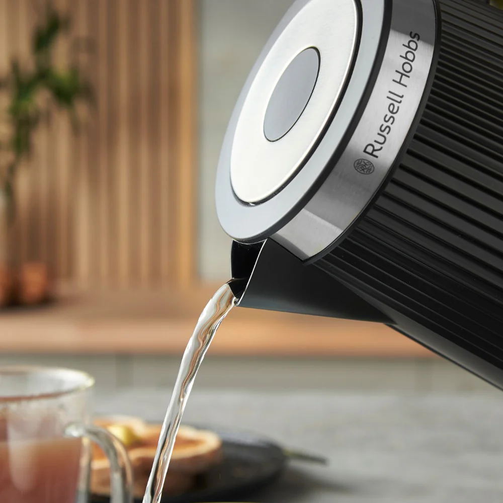 Russell Hobbs Bronte 1.7L Kettle - Black | 26750 - Image 5