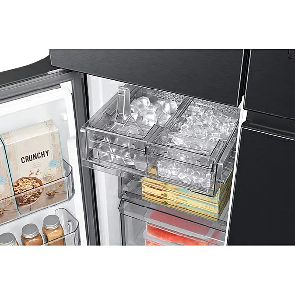 Samsung Family Hub 636L French Style Fridge Freezer with Beverage Center - Black | RF65DG9H0EB1/EU - Image 7