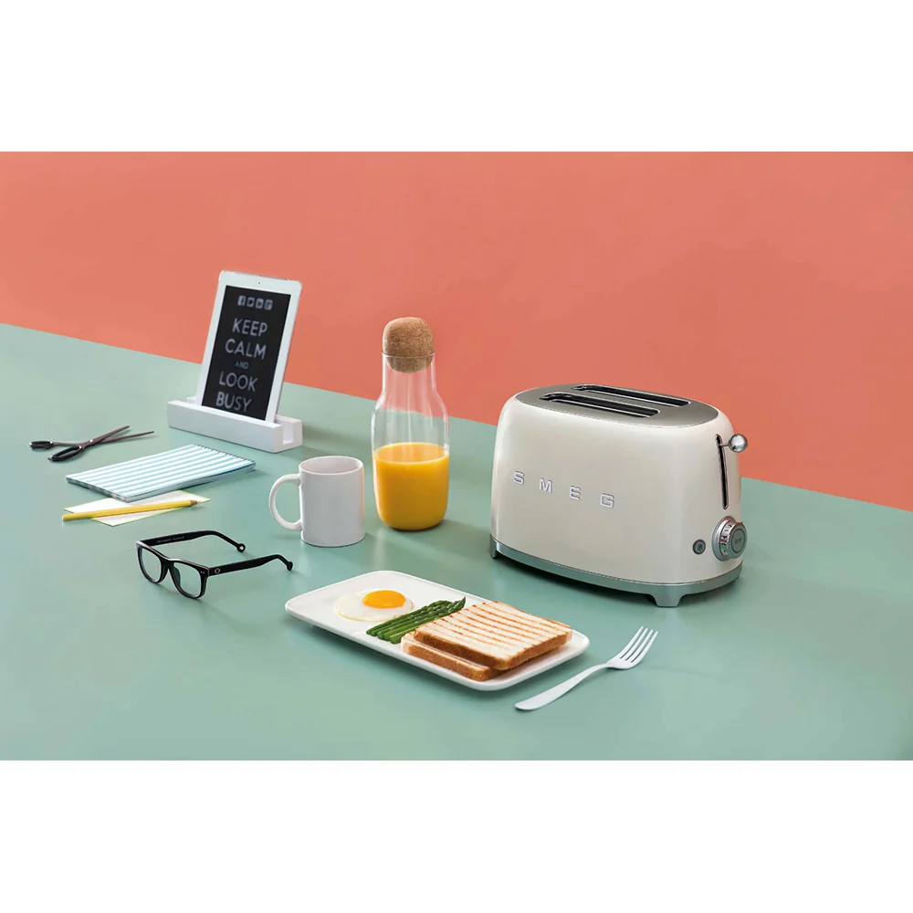 Smeg 950W 2 Slice Toaster - Cream | TSF01CRUK - Image 4