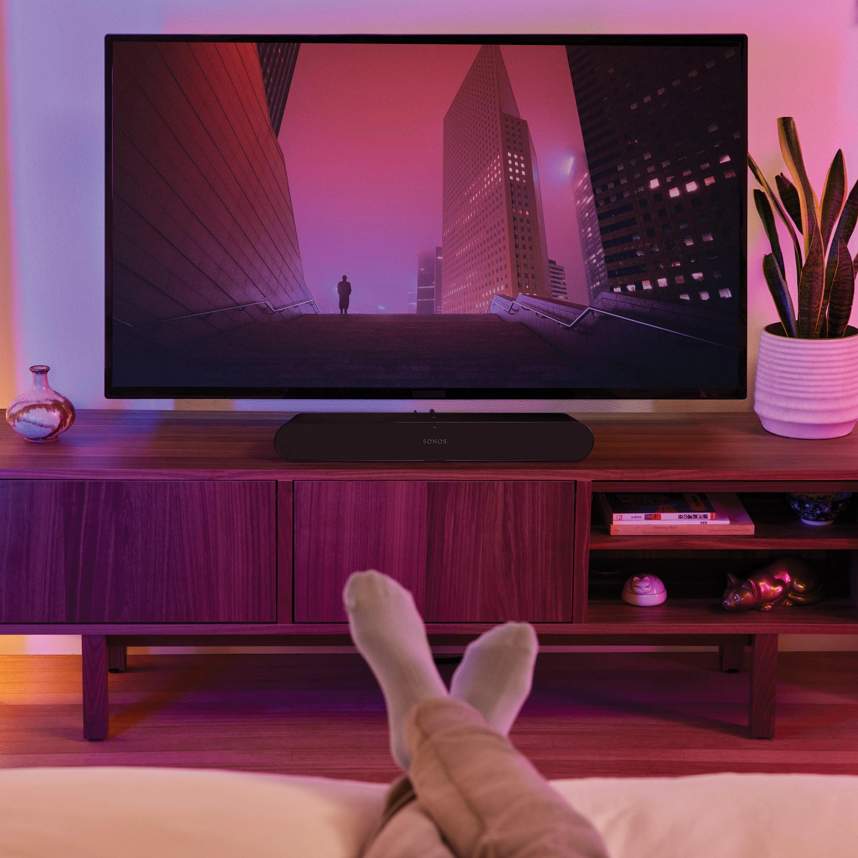 Sonos Ray Compact Smart Soundbar - Black | RAYG1UK1BLK - Image 11