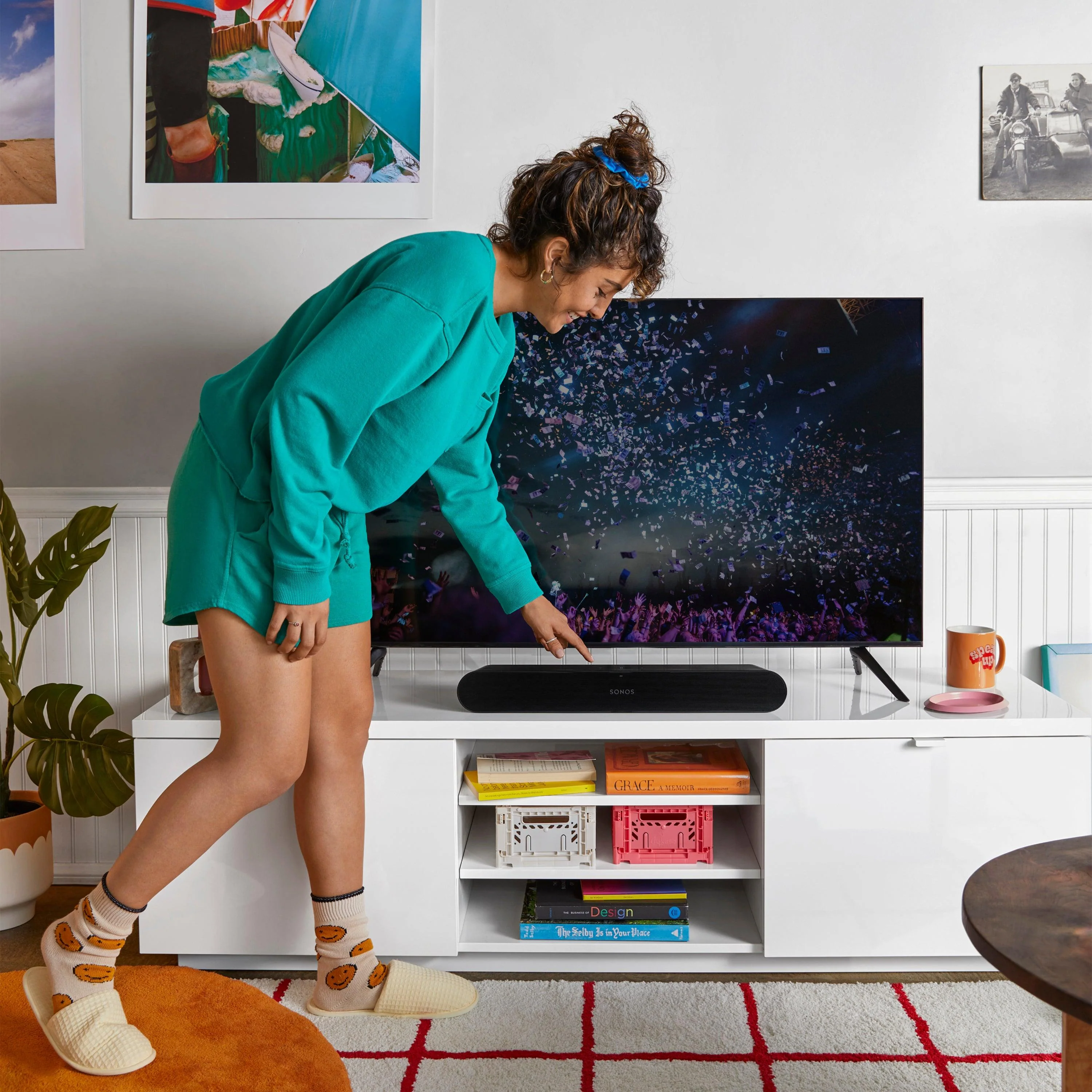 Sonos Ray Compact Smart Soundbar - Black | RAYG1UK1BLK - Image 17