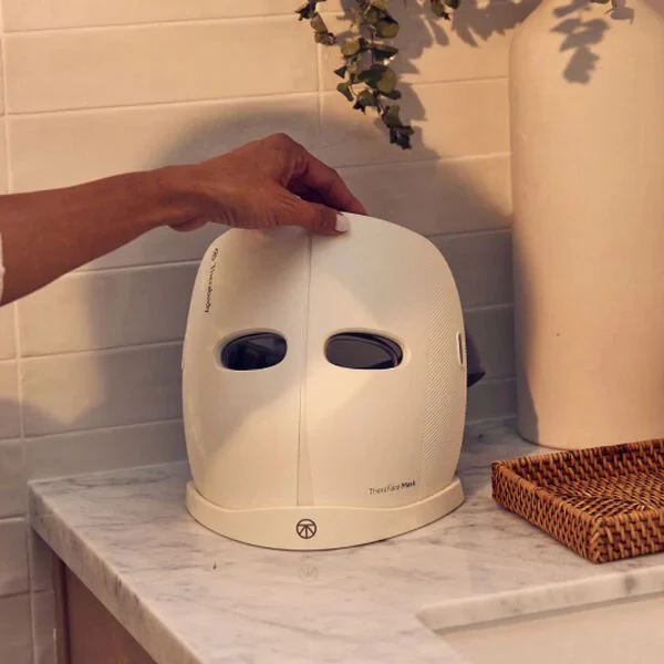 Therabody TheraFace Mask - White | TF03823-01 - Image 7