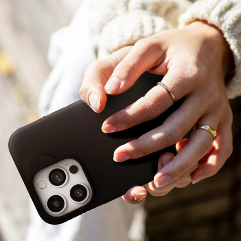 Zagg Manhattan Snap Case For iPhone 15 Pro - Black | 702312678 - Image 8